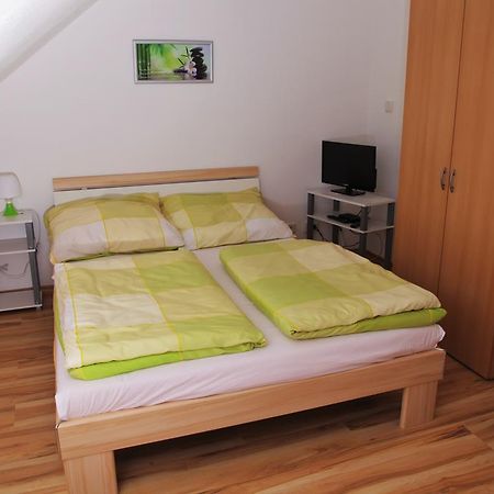 Pension Haus Kassel Fuldatal Екстер'єр фото